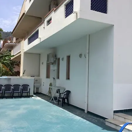 Marinello Apartment *